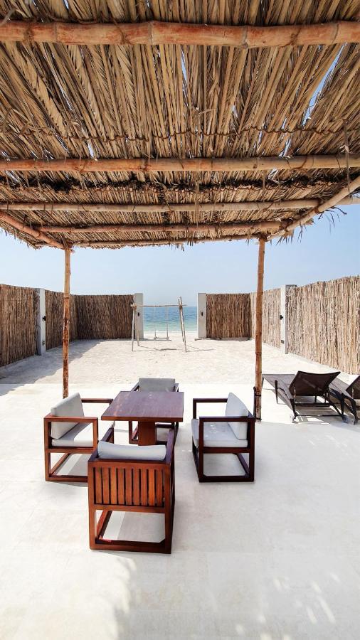 Caravana Beach Resort Al Zorah อัจมาน ภายนอก รูปภาพ