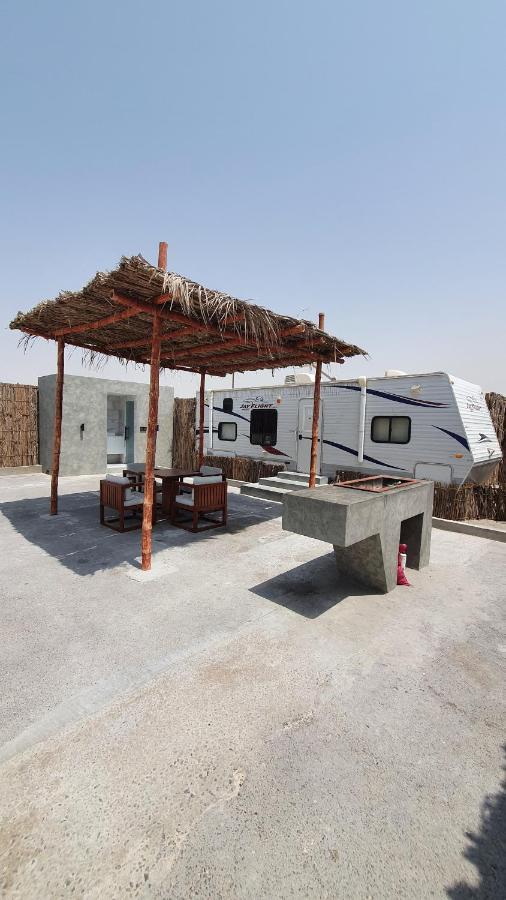 Caravana Beach Resort Al Zorah อัจมาน ภายนอก รูปภาพ