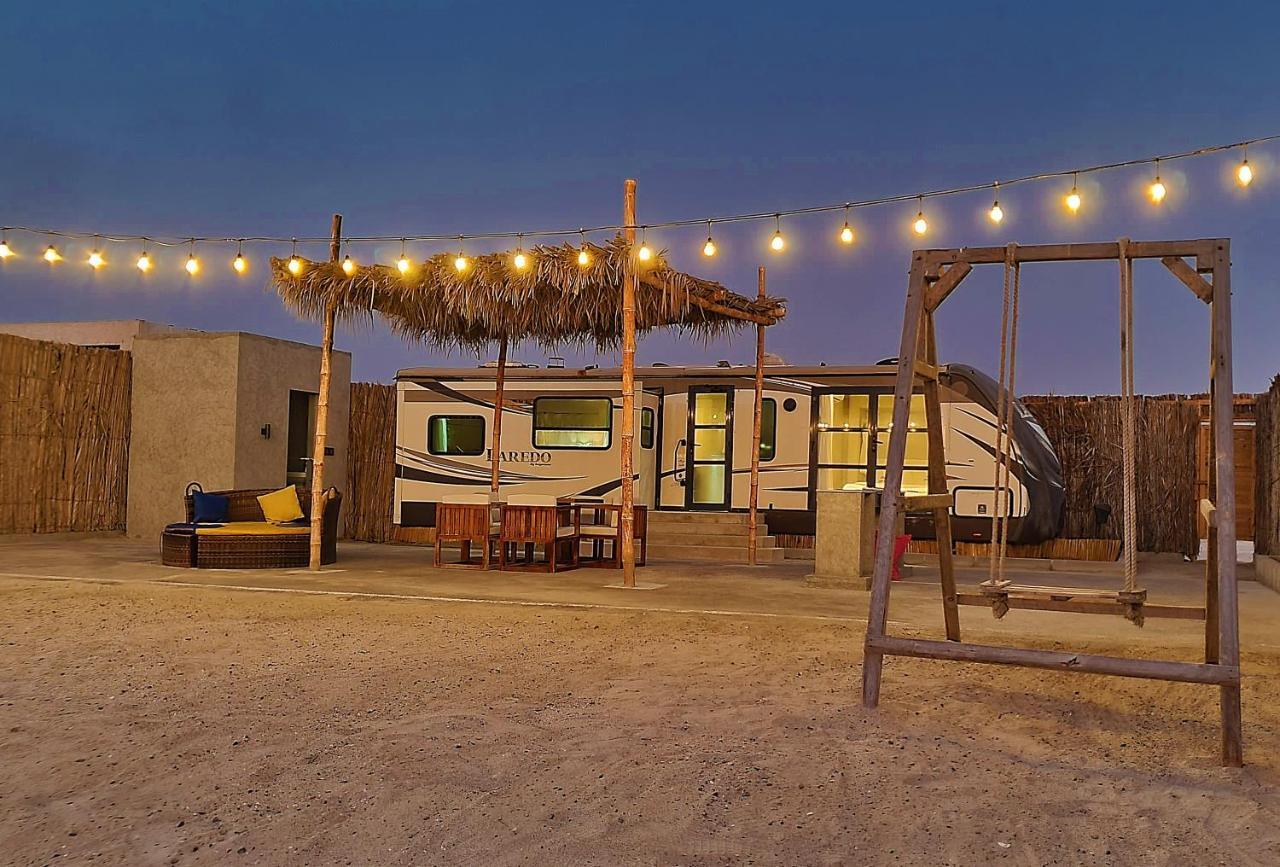 Caravana Beach Resort Al Zorah อัจมาน ภายนอก รูปภาพ